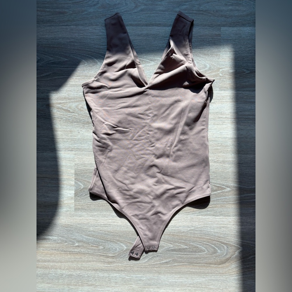 NWT Abercrombie Tan Tank Body Suit. Size S